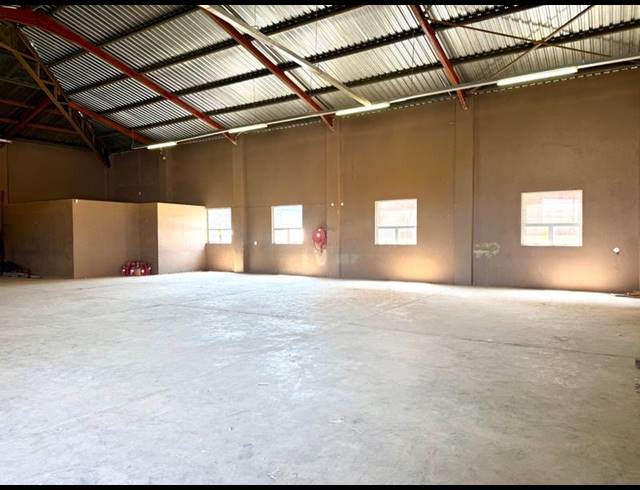 INDUSTRIAL PROPERTY TO RENT IN MAGNA VIA INDUSTRIAL
